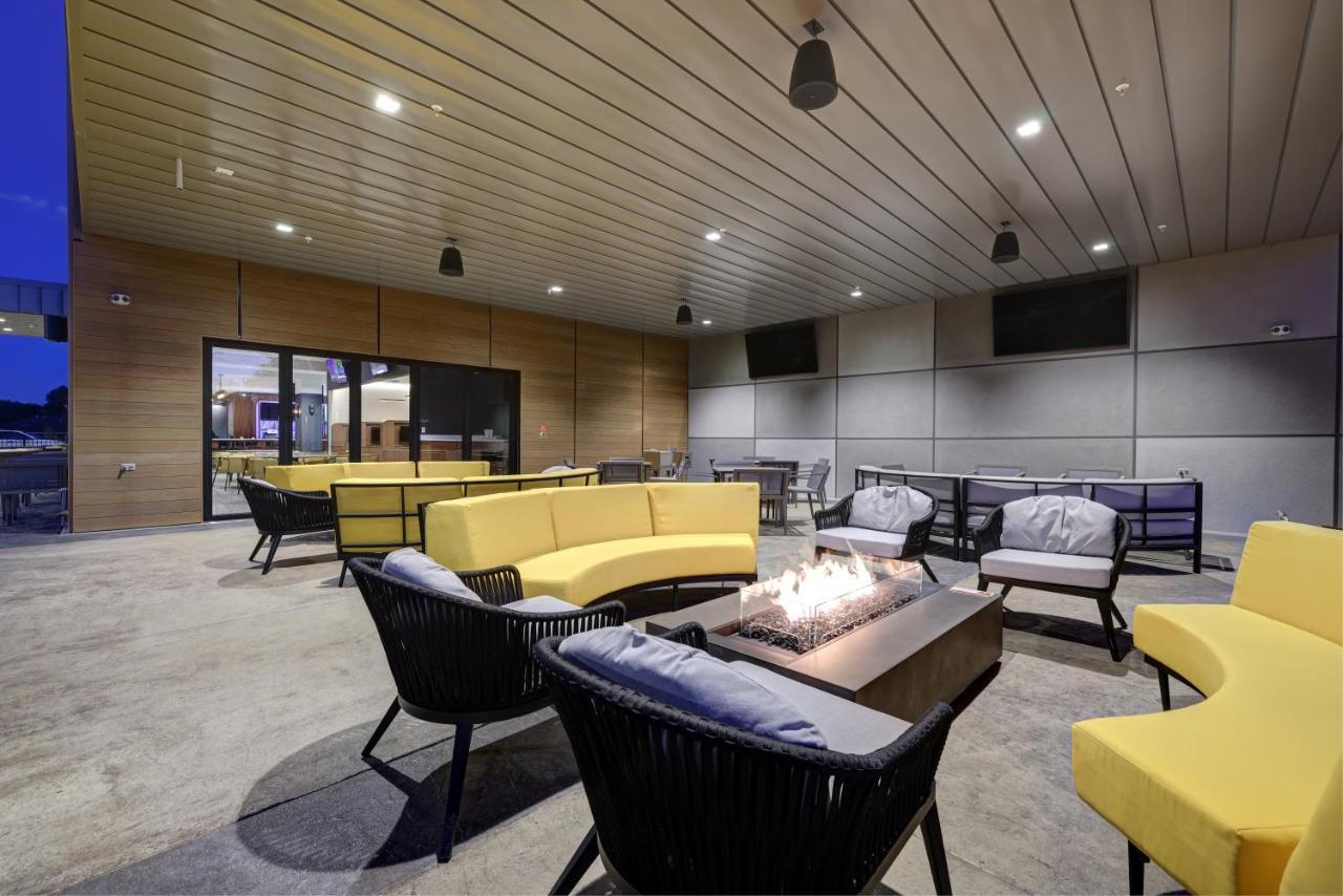 Courtyard By Marriott Iowa City University Heights Eksteriør billede