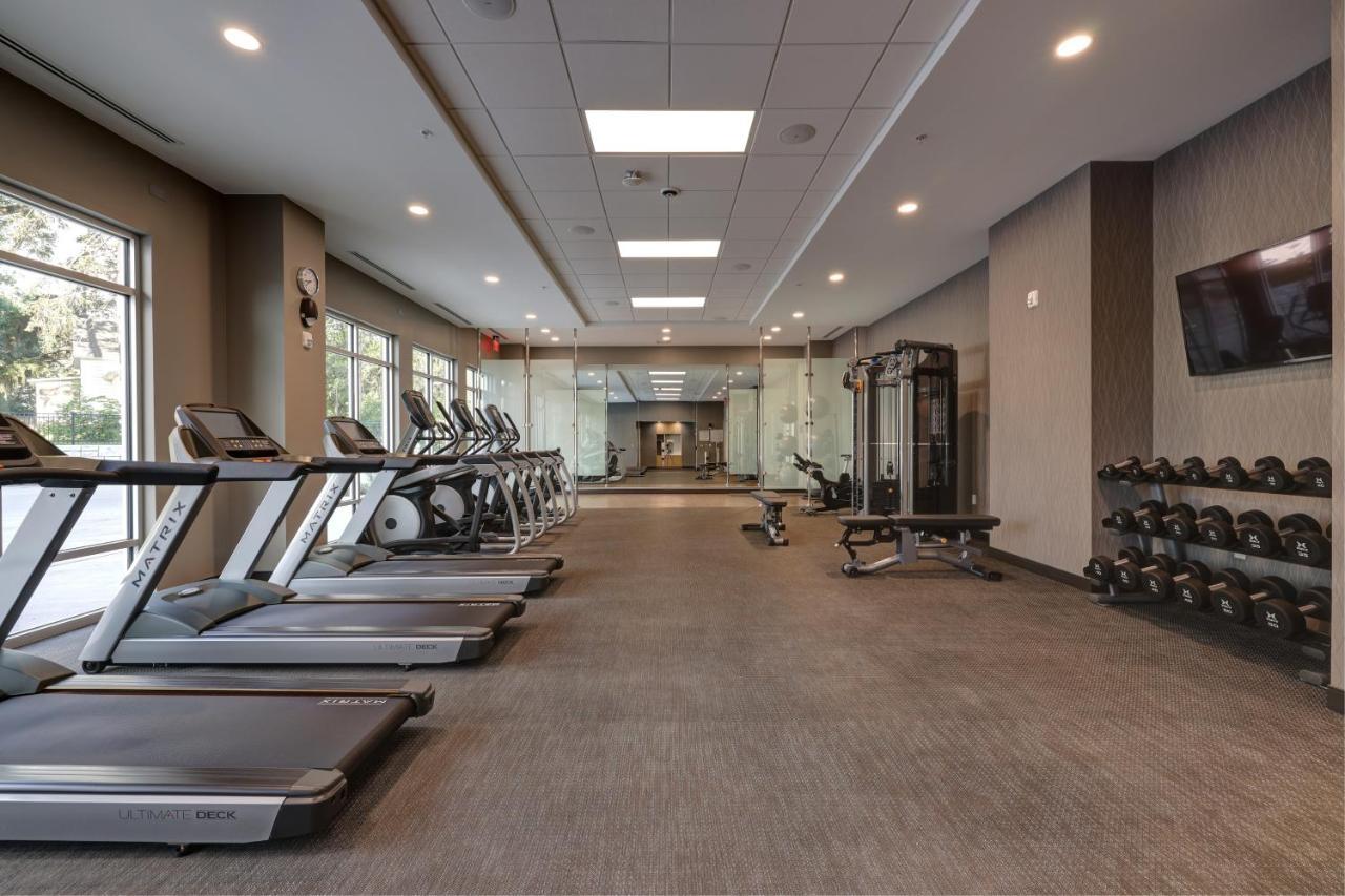 Courtyard By Marriott Iowa City University Heights Eksteriør billede