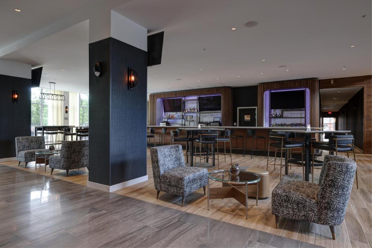 Courtyard By Marriott Iowa City University Heights Eksteriør billede