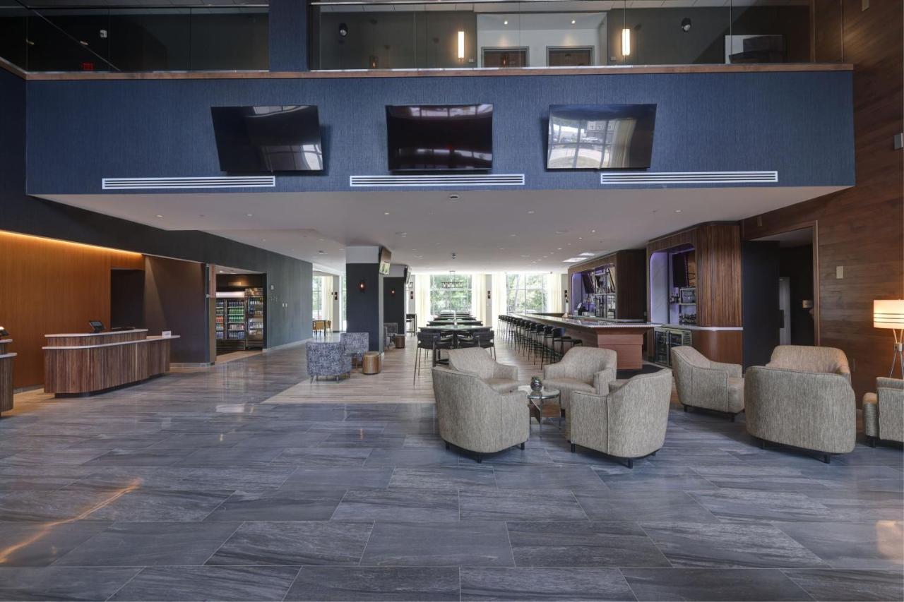 Courtyard By Marriott Iowa City University Heights Eksteriør billede