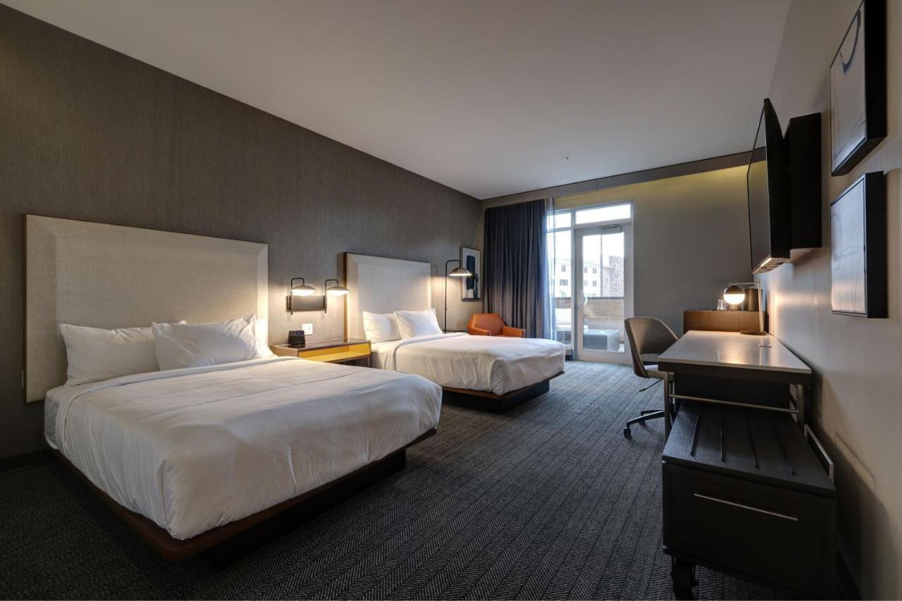 Courtyard By Marriott Iowa City University Heights Eksteriør billede